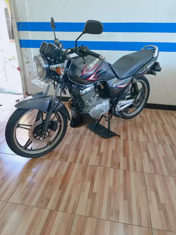 Unit ready SUZUKI THUNDER 2010 TIDAK BISA KREDIT TAHUN TUA