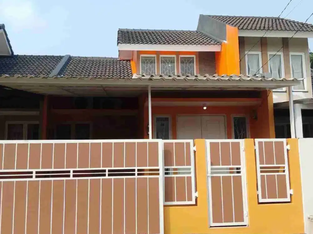 RUMAH BARU RENOV , DEKAT STASIUN PONDOK RAJEG CIBINONG (1 KILOMETER)