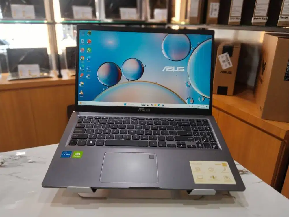 SALE! ASUS A516EPO CORE I5-1135G7/RAM 8GB/SSD 512GB/15,6FHD