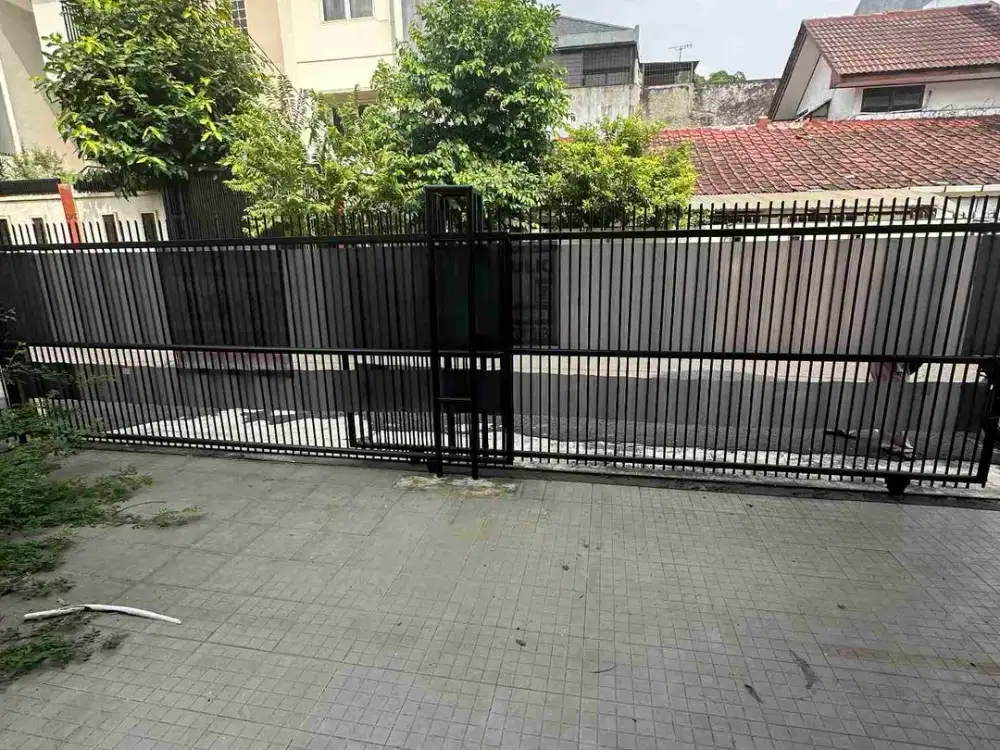 Dijual Rumah Puri Indah Lokasi Strategis Jakarta Barat