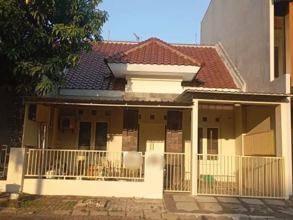 Dijual Cepat Rumah 2 Lantai Purimas cluster Regency, SBY Timur Selatan