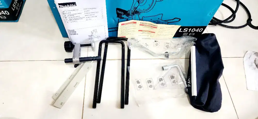 MESIN POTONG MAKITA LS1040 (BISA NEGO)