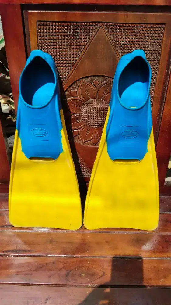 KAKI KATAK / SWIM FINS  PANTAS  90% like new