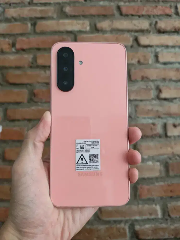 Samsung Galaxy A26 5g ram 8/256gb garansi on Januari 2027 Batangan