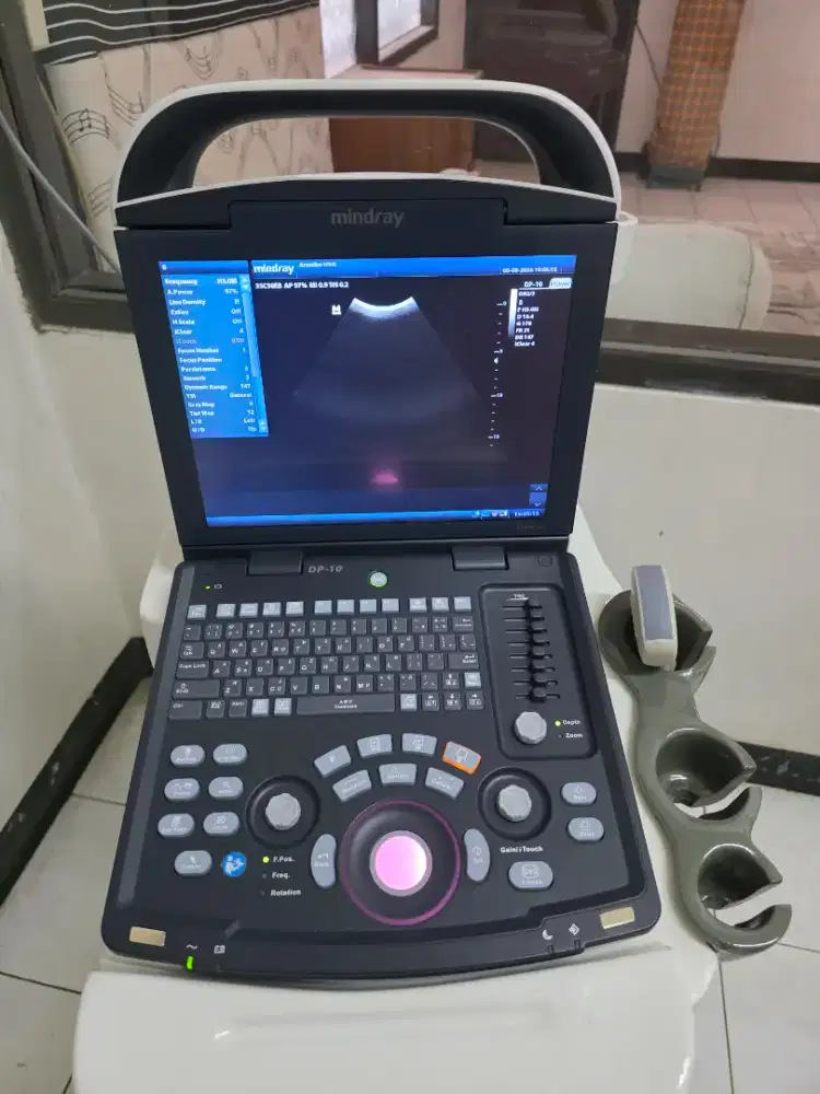 USG MINDRAY DP-10 PORTABLE + PROBE CONVEX + TROLLEY – TAHUN 2024