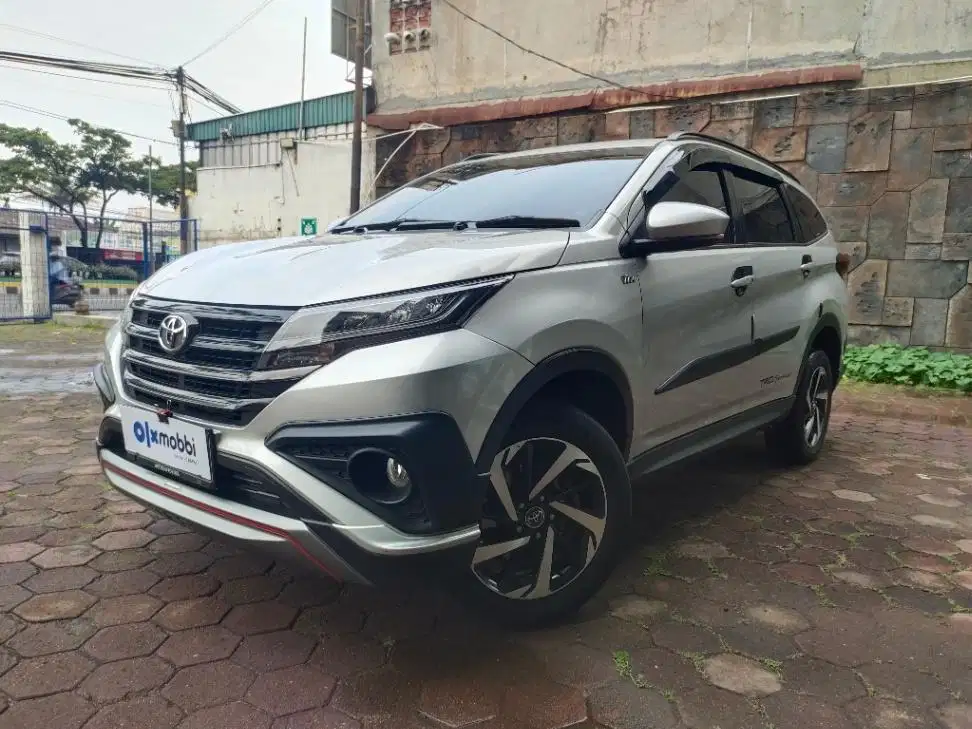 Pajak Panjang - Toyota Rush 1.5 TRD Sportivo Bensin-AT 2021