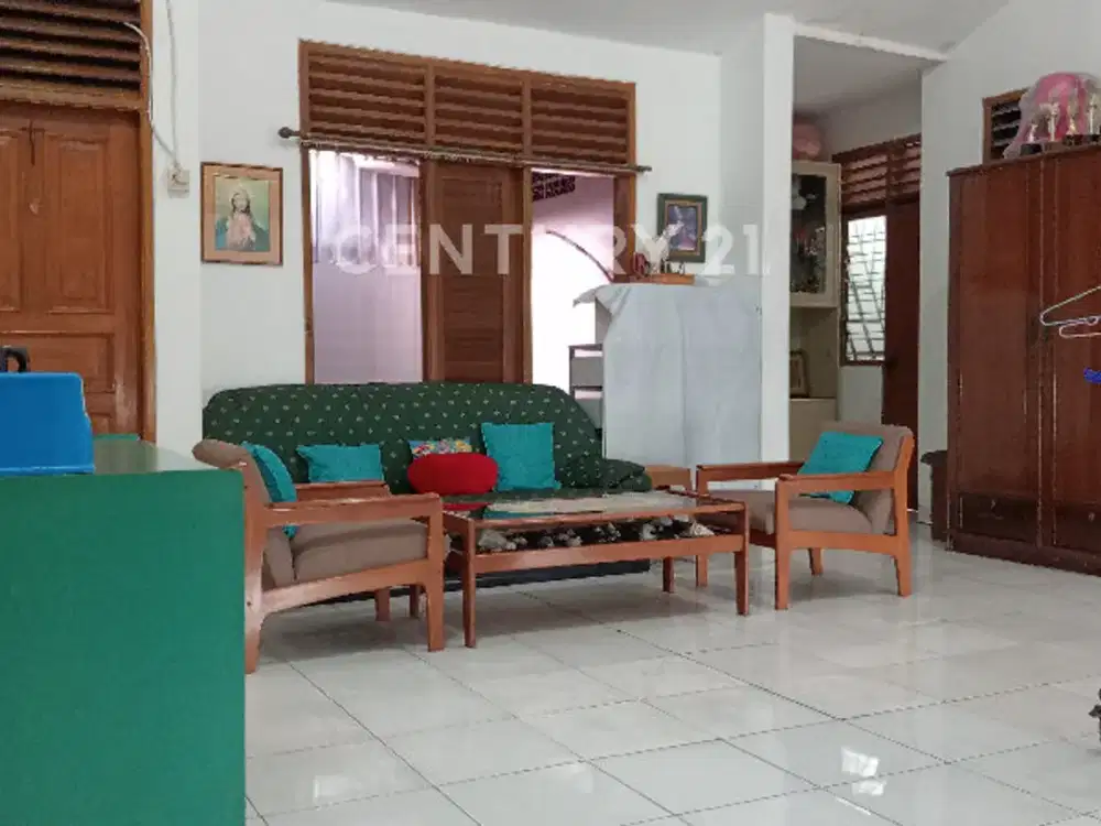 Rumah 2 Lantai Bangunan Kokoh Di Rawamangun Jakarta S9170
