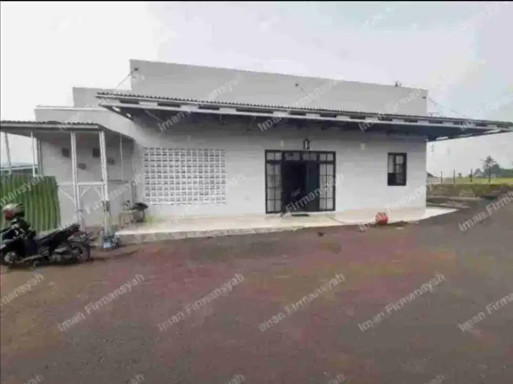 Dujual Rumah kolam ikan & kebun Subang