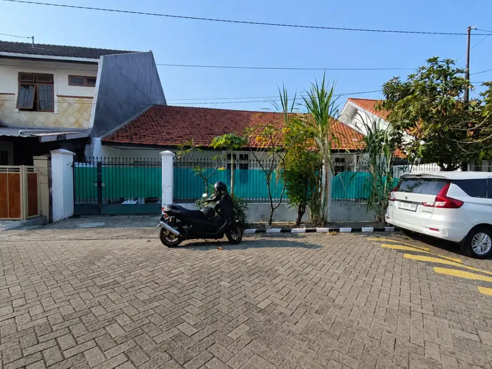 Dijual Rumah Hitung Tanah di Medokan Ayu MA Surabaya Timur Murah Cocok Untuk Kos