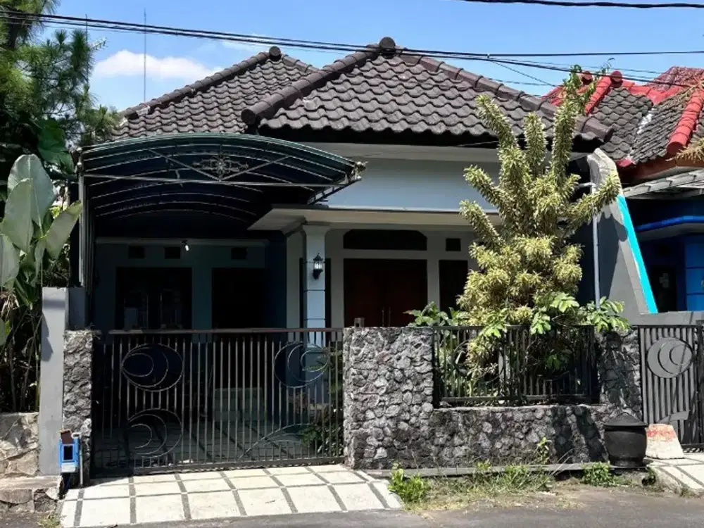 Dijual Rumah Lingkungan Aman Di Bumi Palapa Lowokwaru Malang