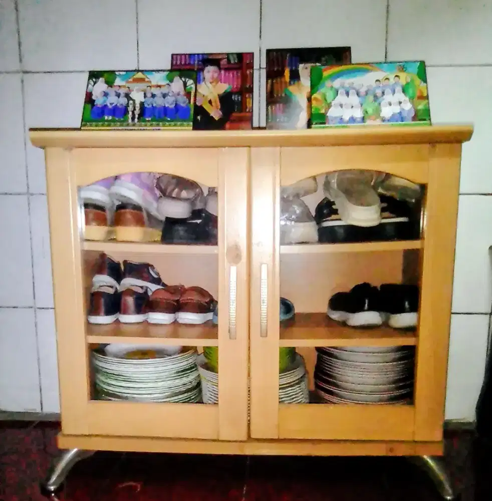 Lemari/Almari Sepatu/Piring/Baju