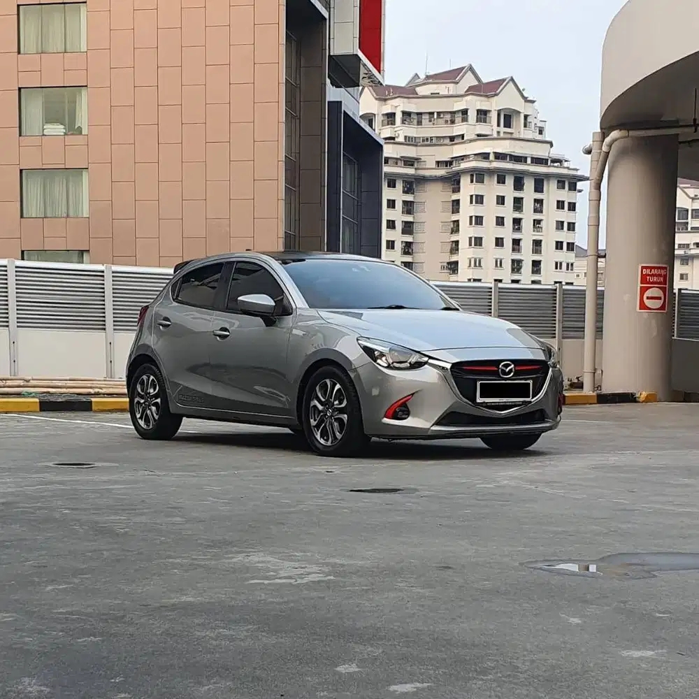 (TDP 25JT) LOW KM 49 RB ! MAZDA 2 GT AT 2018 SILVER ! RECORD MAZDA !