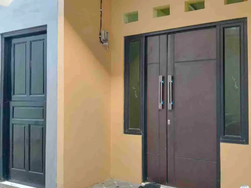 Di jual rumah baru akses mobil di Tangerang selatan