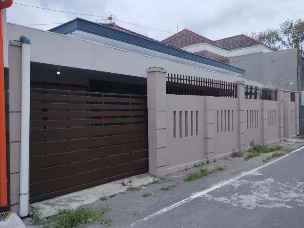 dijual rumah di karangasem solo