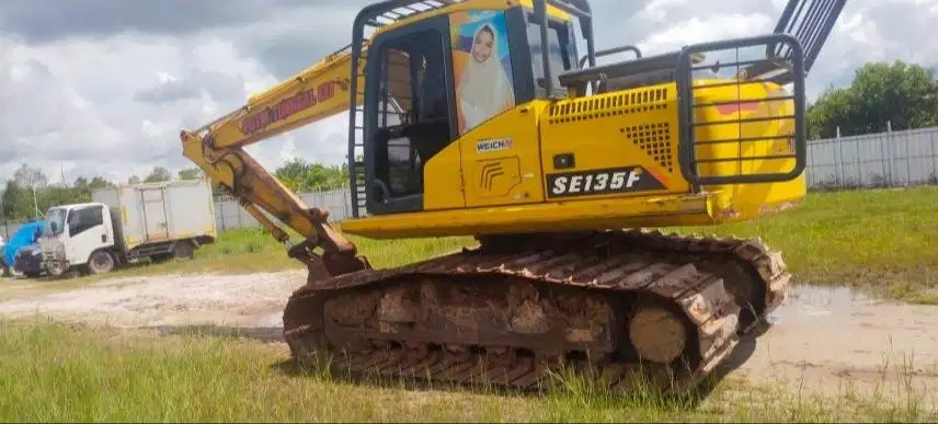 JUAL UNIT SHANTUI EXCAVATOR SE135F TAHUN 2024 - KONDISI AS IS