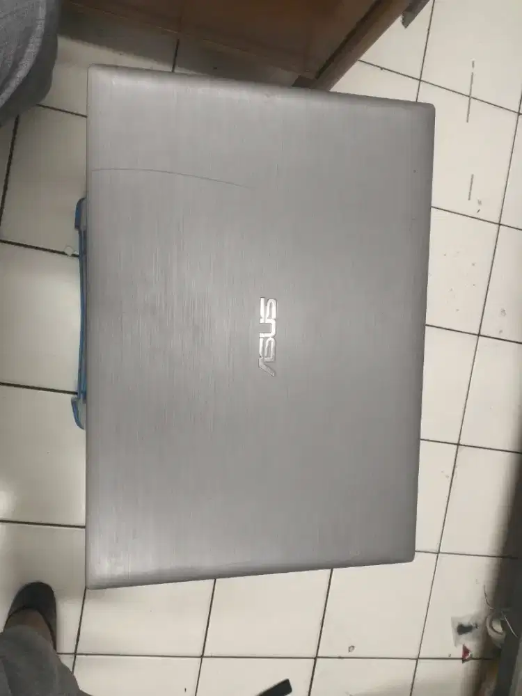 laptop Asus second 14in ssd