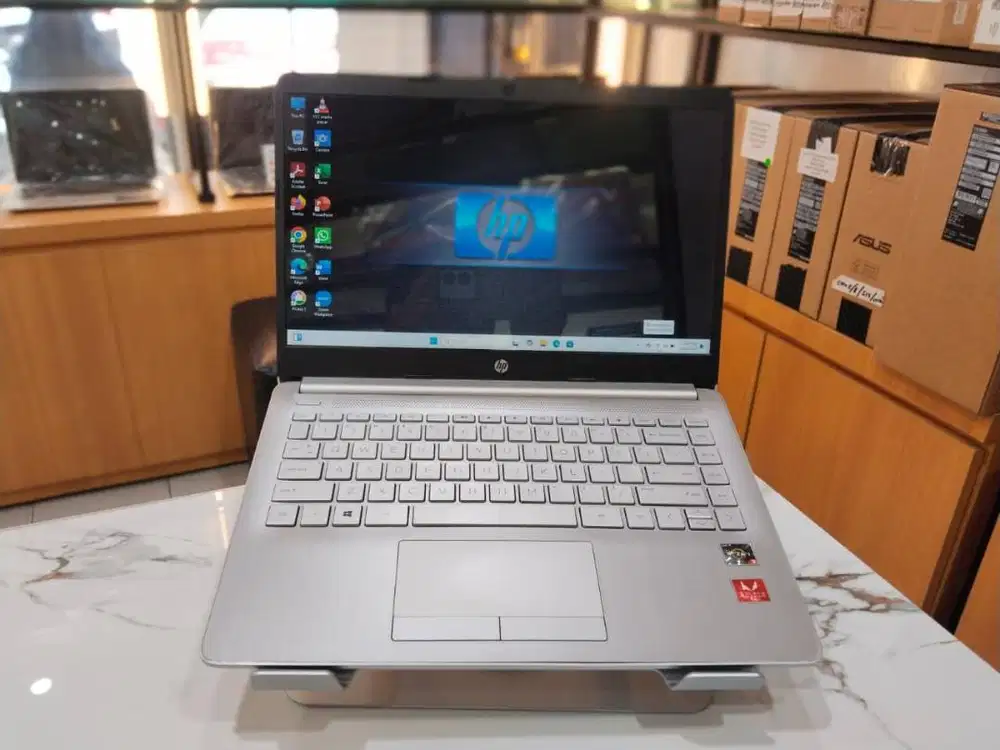 LAPTOP HP 14S-DK0074AU RYZEN 3-3200U/RAM 8GB/SSD 128GB+HDD 1TB/14 INCH