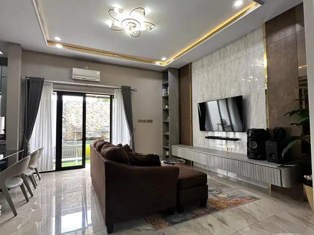 DIJUAL VILLA MODERN SIAP HUNI + PERABOT DI KOMPLEK DAERAH GATSU