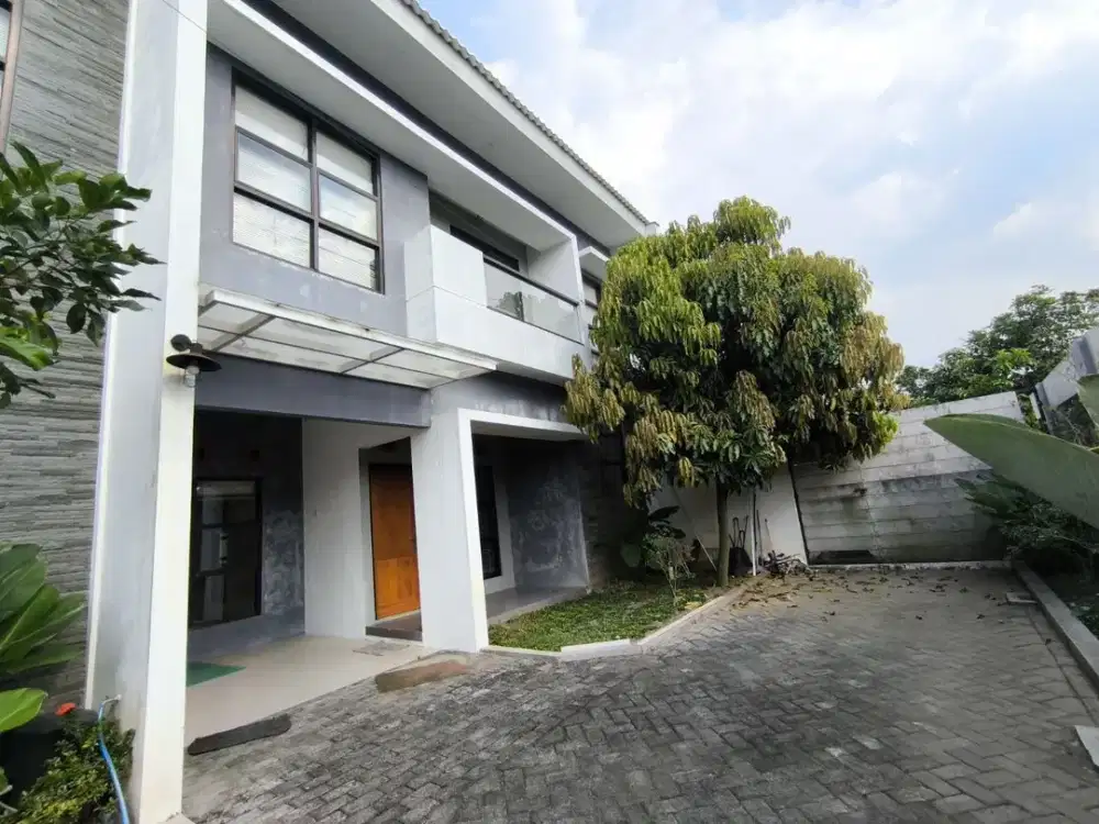 Rumah Cantik Modern Cluster Mini Strategis Dekat kampus Dan Rmh Sakit