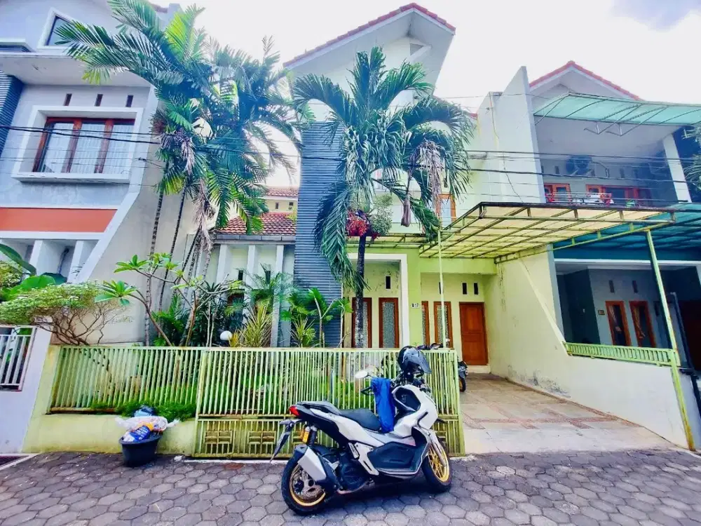 Dikontrakan Rumah Strategis Cantik 2Lt Cluster Area Solobaru