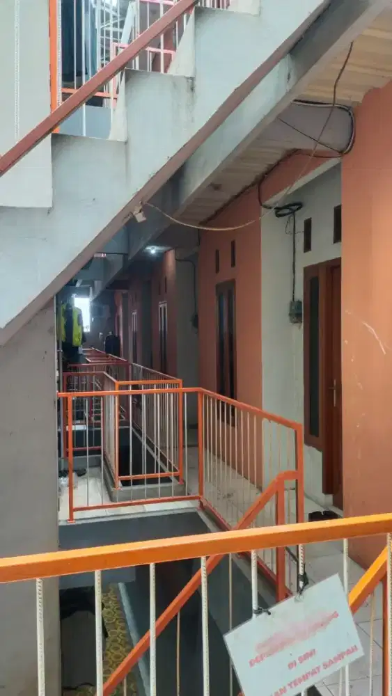 Kamar kontrakan pasutri