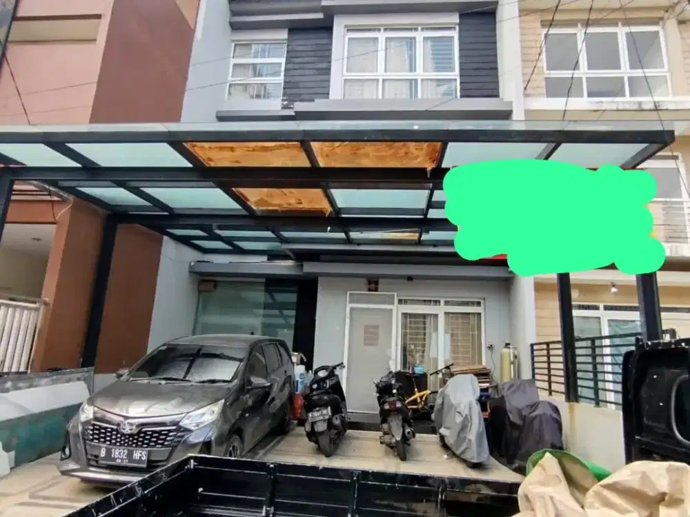 Dijual Cepat Rumah Taman Surya, Uk. 7X15, 3 Lantai, Harga : Rp 2,6 M