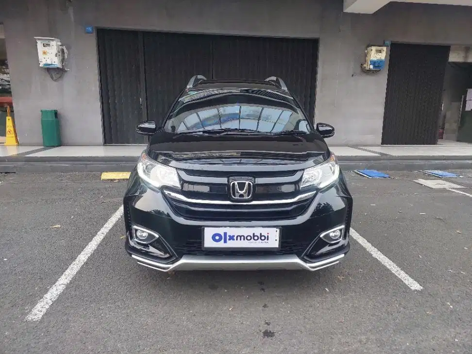 LOW DP Honda BR-V 1.5 Prestige Bensin-AT 2019 SIE