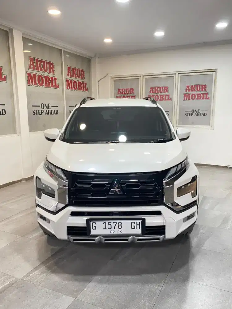 DP 55JT ! XPANDER CROSS 1.5 PREMIUM 2024 PUTIH AT STNK PANJANG