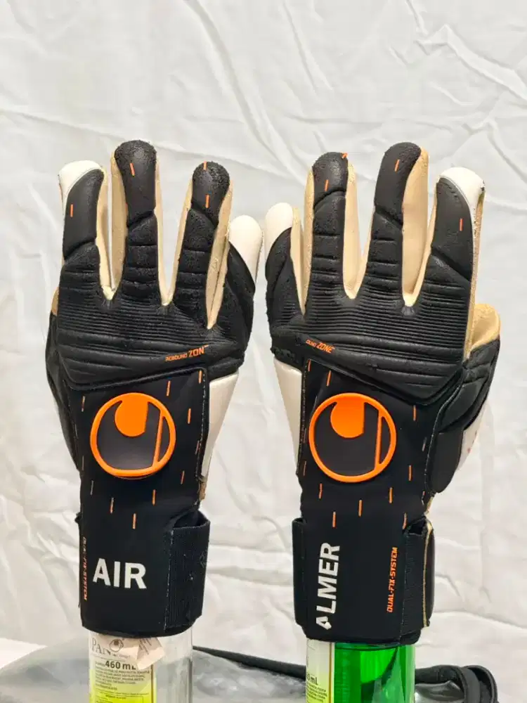 ORI Sarung Tangan Kiper Uhlsport Absolutgrip Finger Surround Sz 9