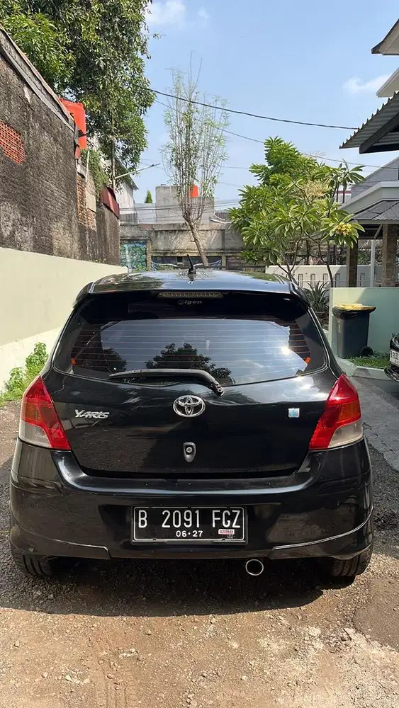 Toyota Yaris 2010 Bensin