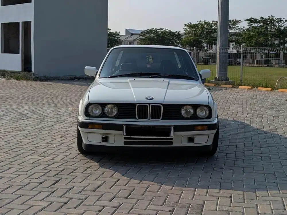 BMW E30 M40 1990