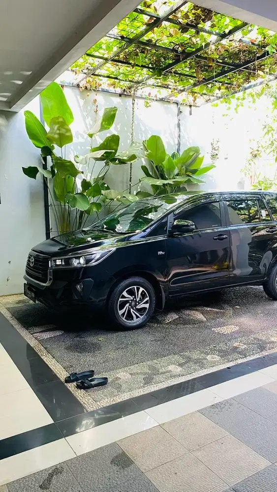 Toyota Kijang Innova 2022 Bensin