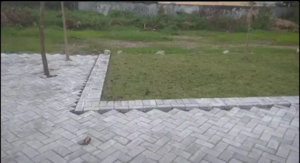 Pasang paving stone plus bahan siap kerjakan