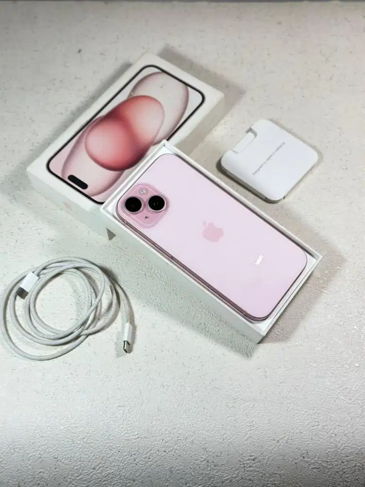 Iphone 15 128gb ibox warna pink