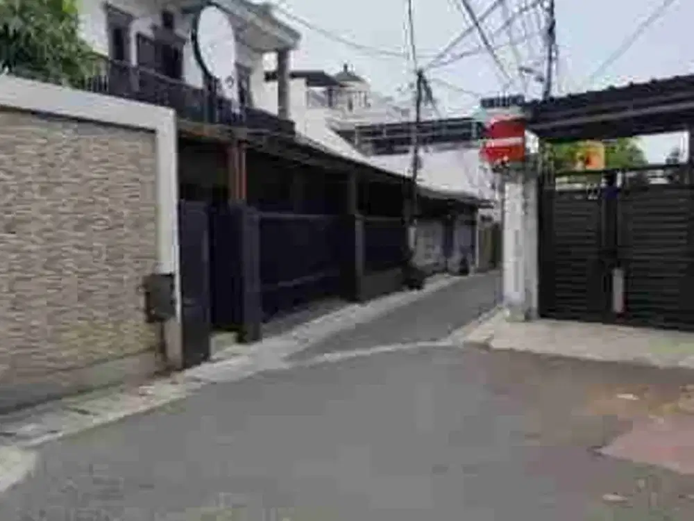 rumah dijual di Kebayoran Baru Jakarta Selatan,siap huni bebas banjir