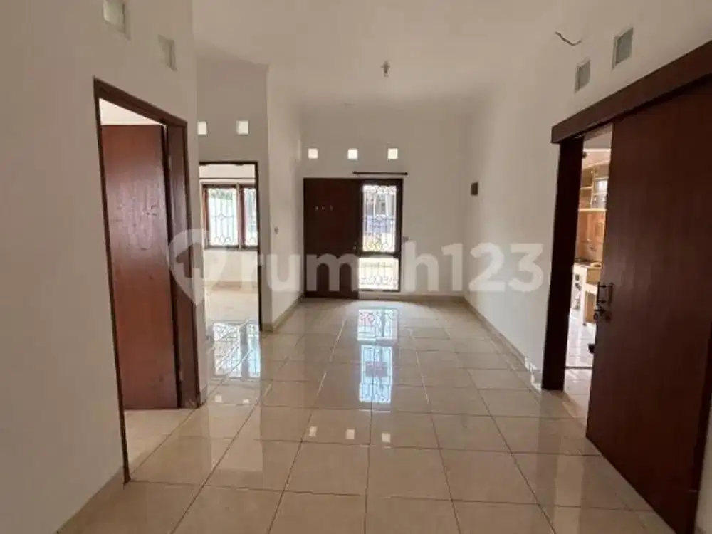 Dijual Rumah 1 Lantai SHM Hadap Selatan di Melati Mas Residence