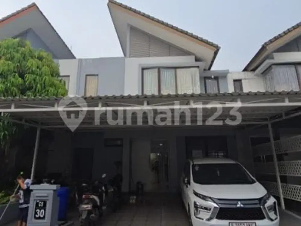Disewakan Rumah 2 Lantai Semi Furnished di Serenade Gading Serpong