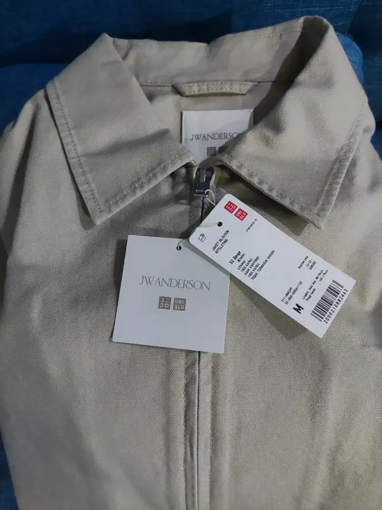 Jaket UNIQLO COLAB JW ANDERSON