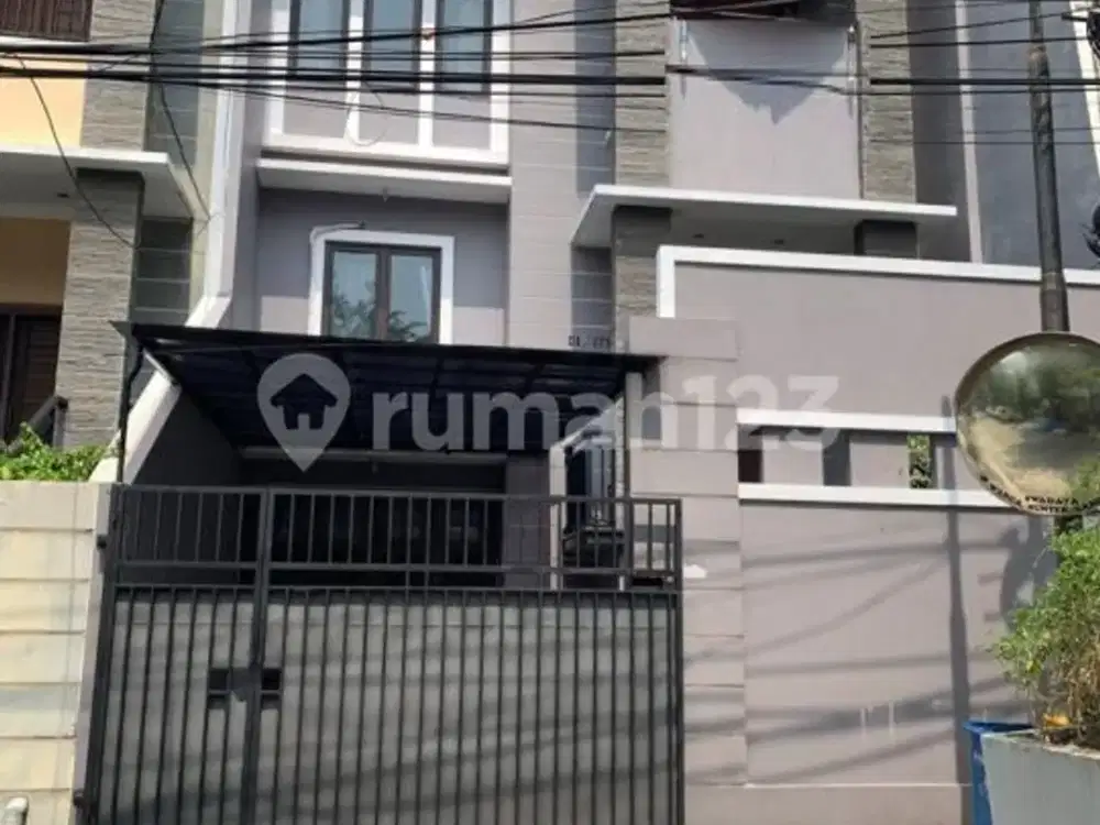 Dijual Cepat Rumah Bagus SHM Hadap Utara di Sunter Garden, Jakarta Utara