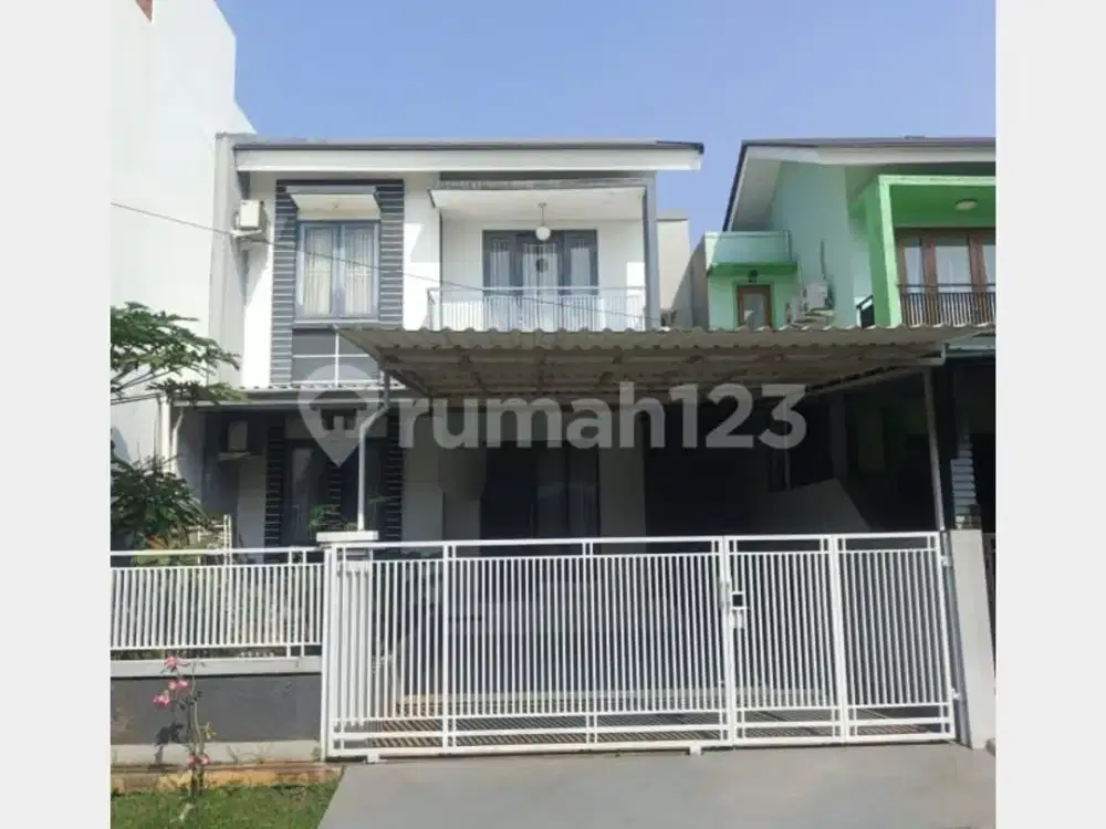 Rumah 2 Lantai Bagus Sangat Strategis di Nusaloka BSD Tangerang Selatan