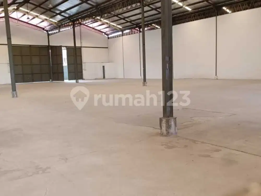 Disewakan Gudang Dua Muka Dalam Kawasan di Kosambi Salembaran Tangerang