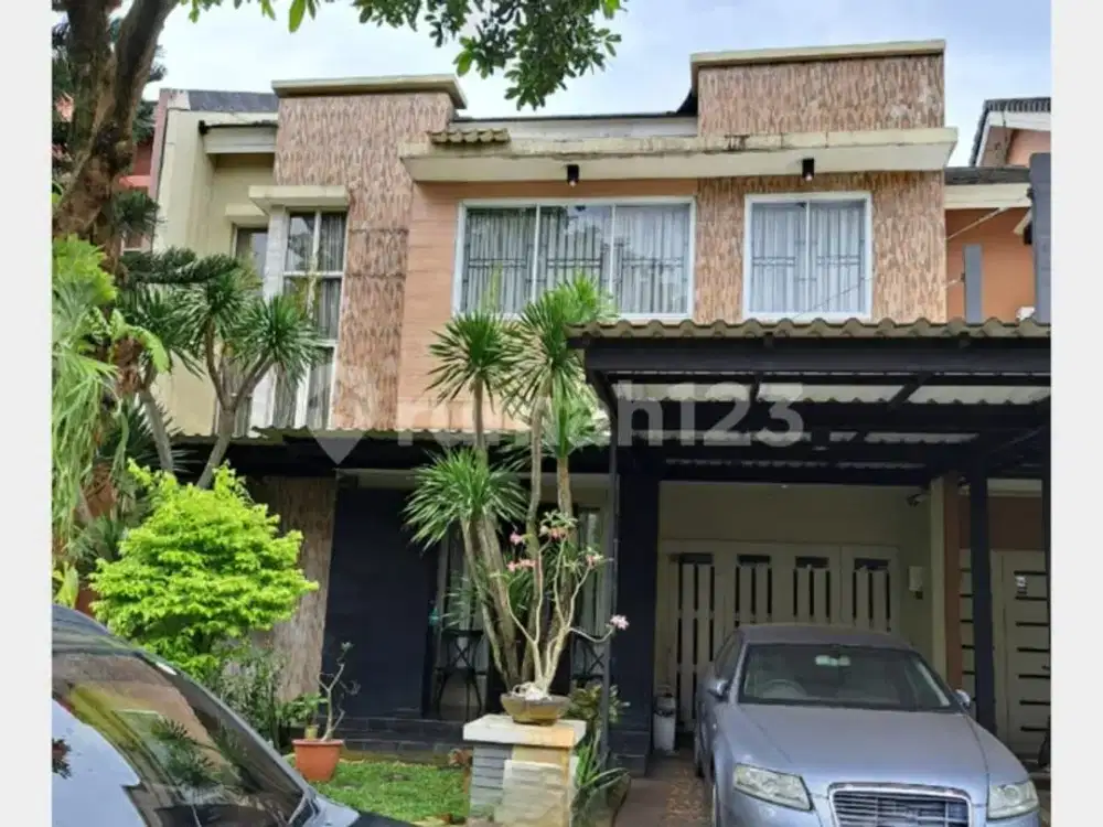 Rumah Nyaman Asri di di Delatinos - BSD Tangerang Selatan