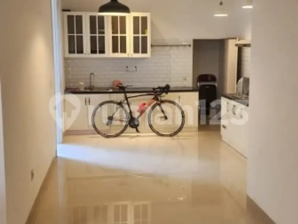 Rumah di The Green Royal Blossom Serpong BSD, Tangerang Selatan