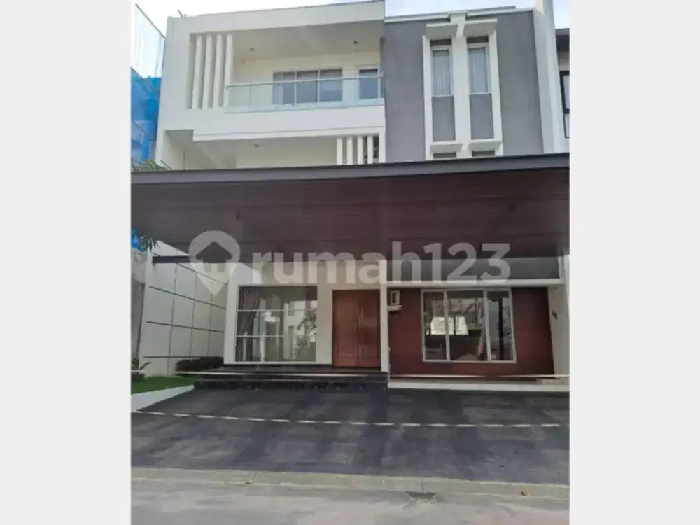 Rumah Mewah 3 Lantai Semi Furnish Alam Sutera, Tangerang Selatan