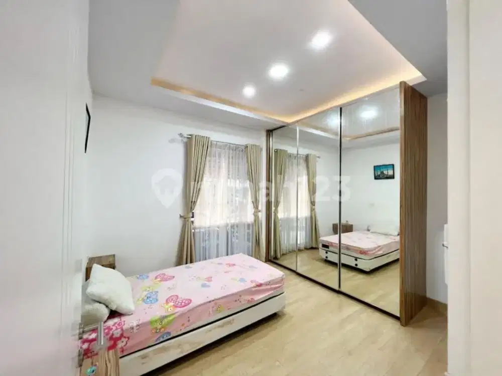 Rumah Cantik Furnished The Icon, Cluster Cosmo BSD, Tangerang Selatan