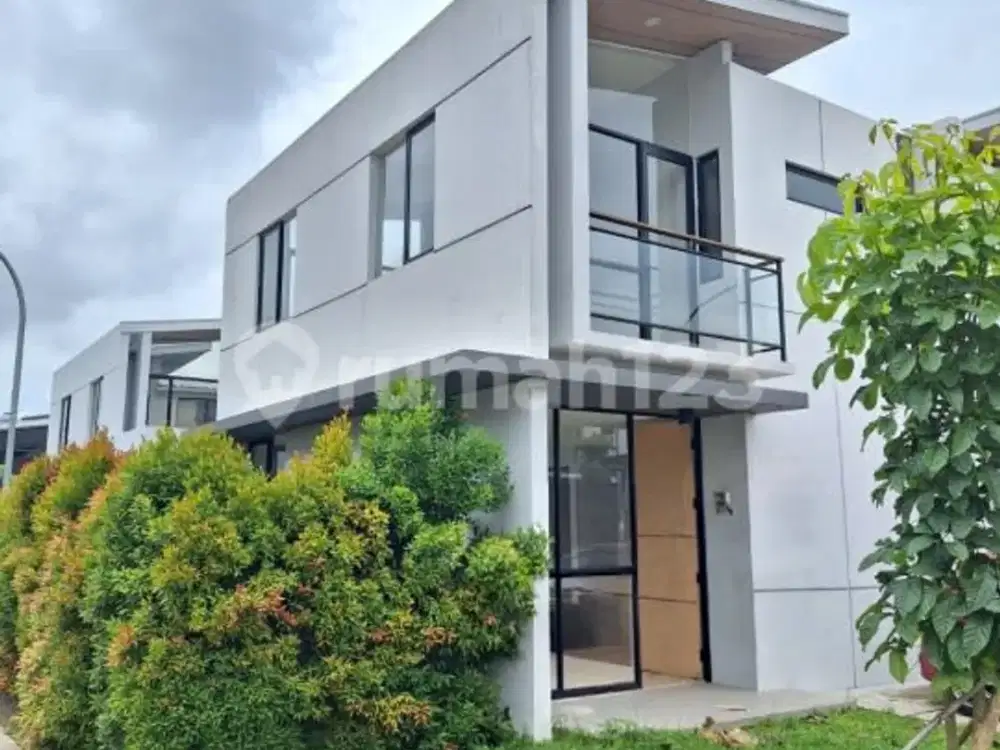 Dijual Rumah Bagus Cendana Gard'n Britania Lippo Karawaci Lokasi Strategis Free 2 Unit AC
