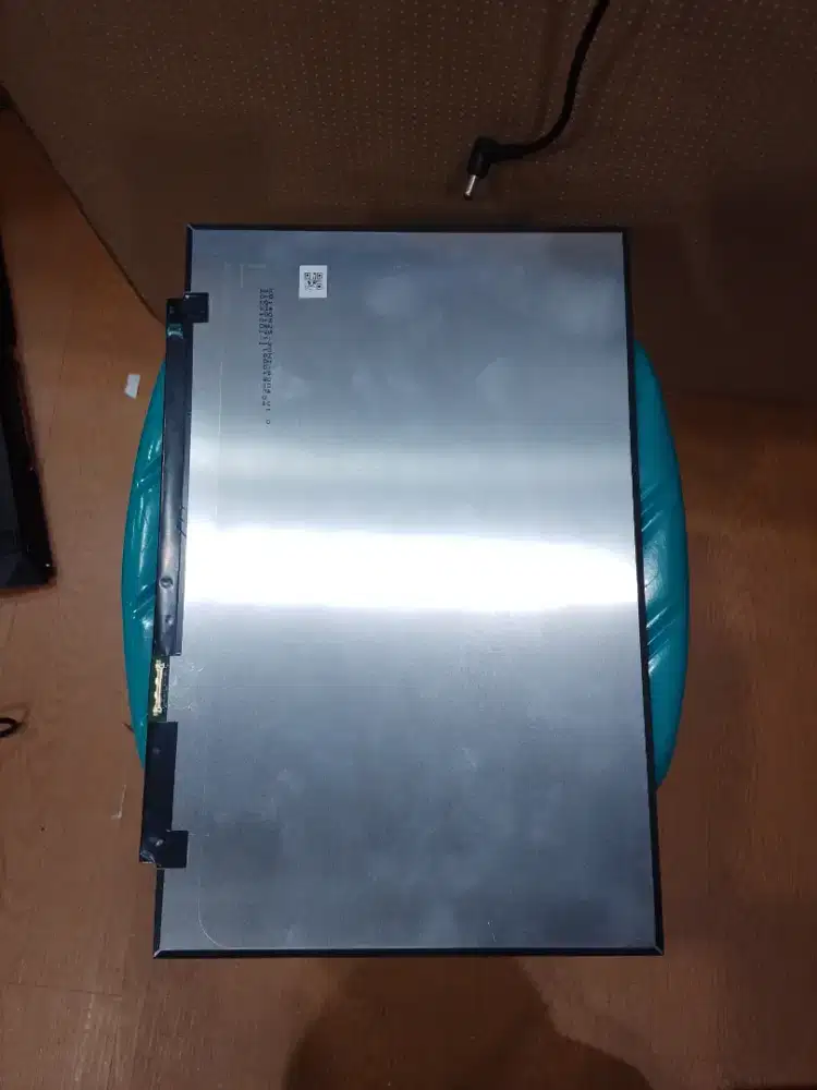 Layar laptop 14 inch