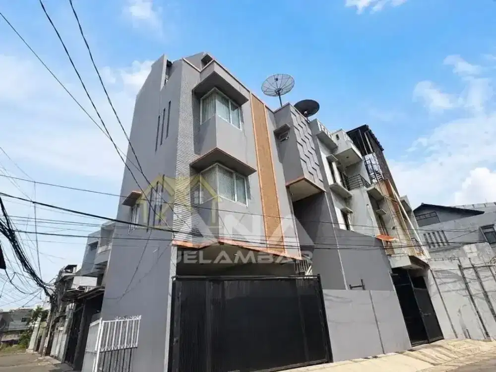 ANA RUMAH UK 7X8M DI JALAN RAYA JELAMBAR