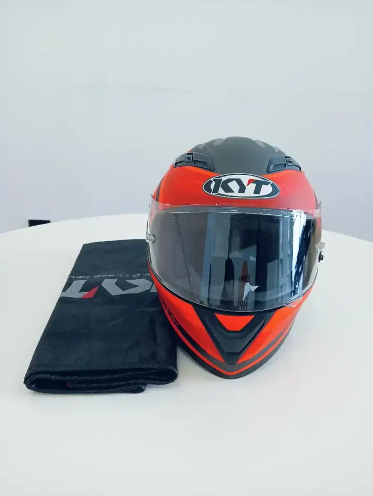Jual Helm KYT Falcon Motif Pluo Black Red Double Visor Size L