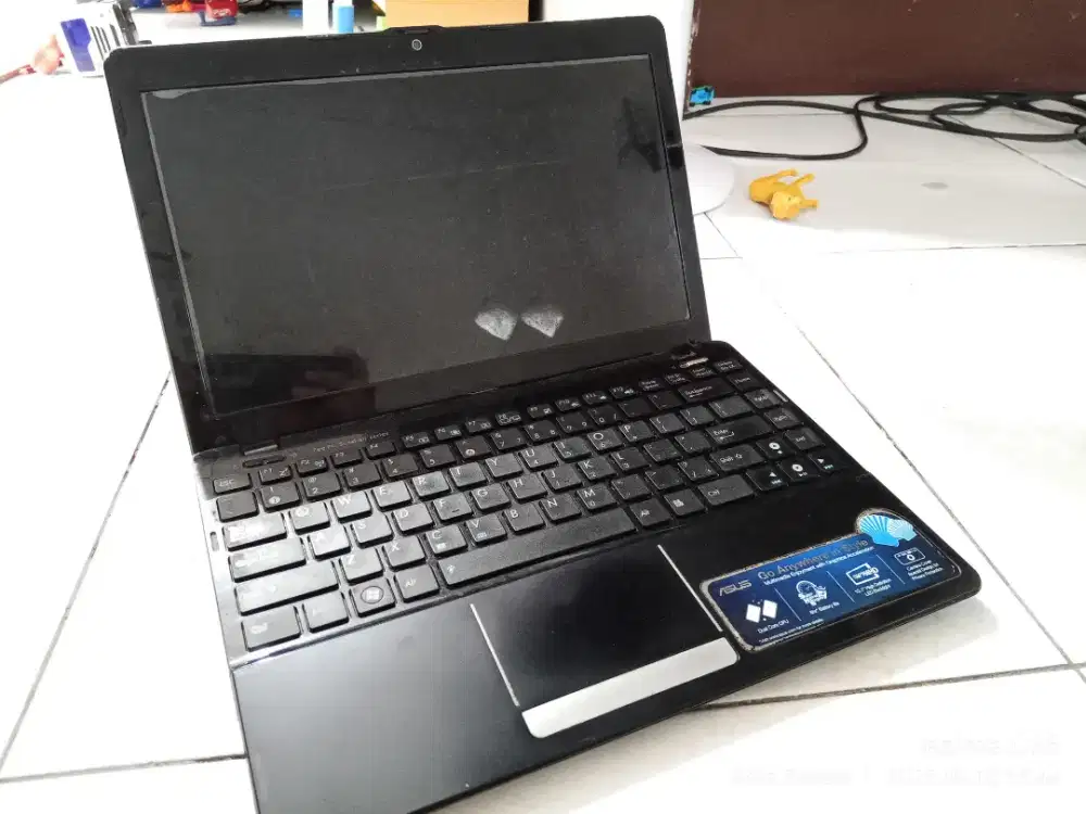 Laptop asus mati total
